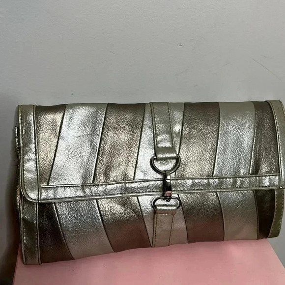 Silver And Gold tone Large Clutch Bag - Picture 2 of 8